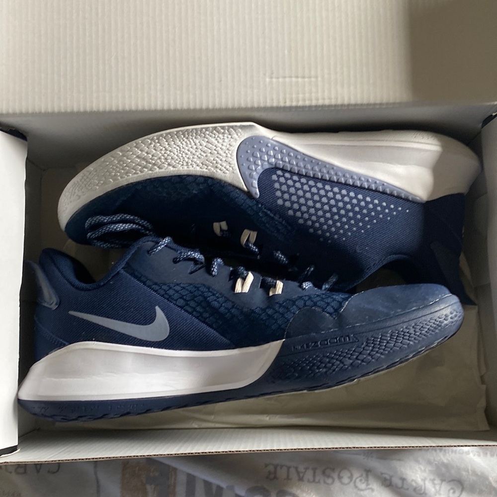 Mamba Fury TB basketball shoes